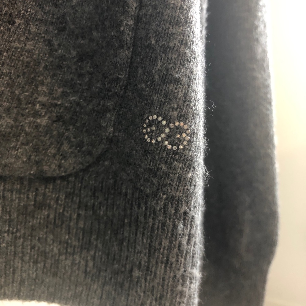 Escada Cardigan - Picture 5 of 11
